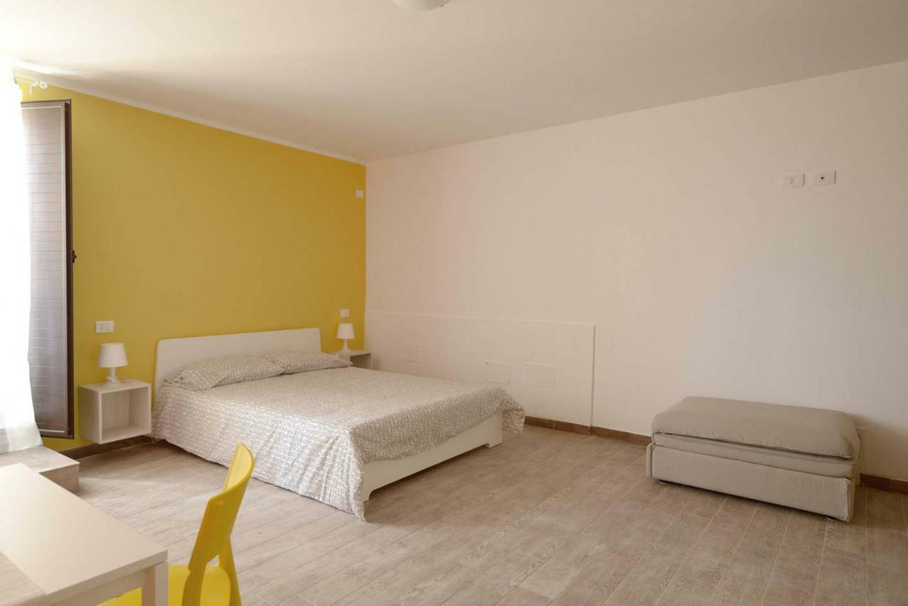 B&B A Due Passi Dal Centro Agrigento Eksteriør billede